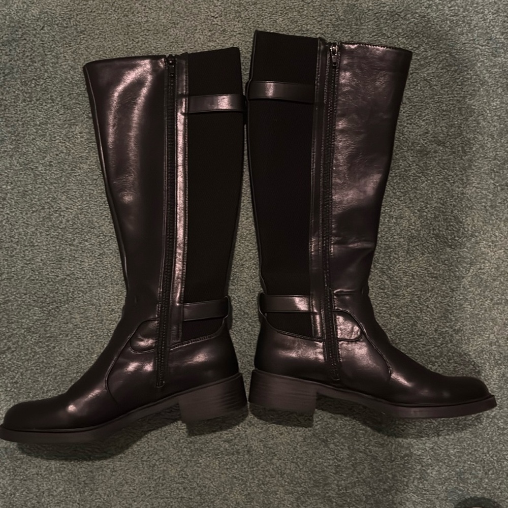 Kelly & Katie tall black boots
